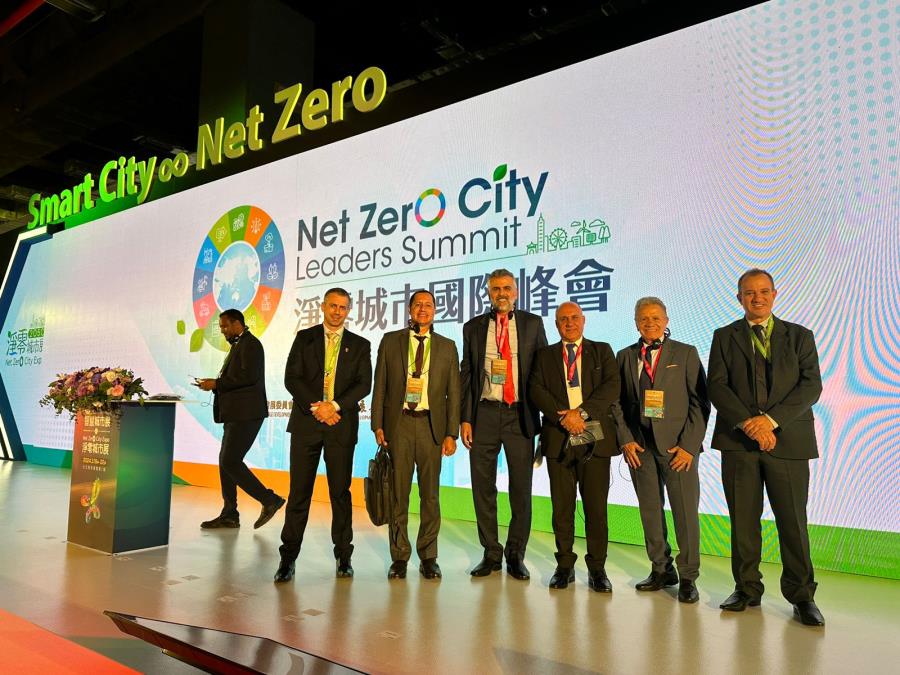 Prefeito de Nova Odessa e colegas participam da ‘Smart City Summit and Expo’, em Taiwan