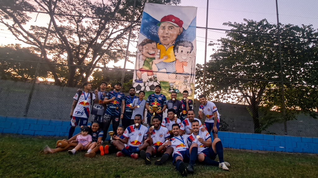 Red Bull conquista o título do Campeonato Municipal de Minicampo 2026
