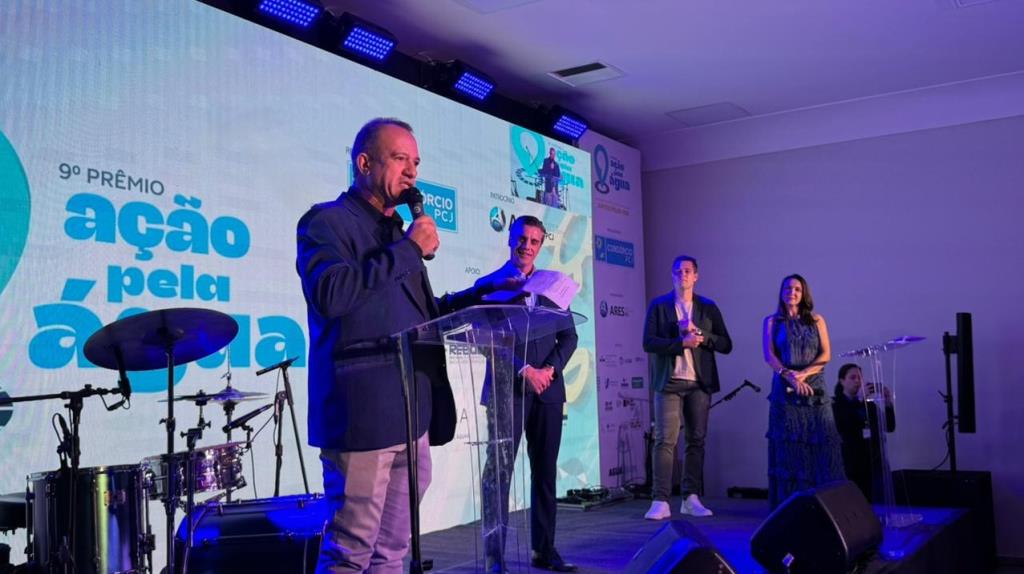 Prefeito Leitinho abre cerimônia do 9º Prêmio Ação Pela Água promovida pelo Consórcio PCJ em Nova Odessa