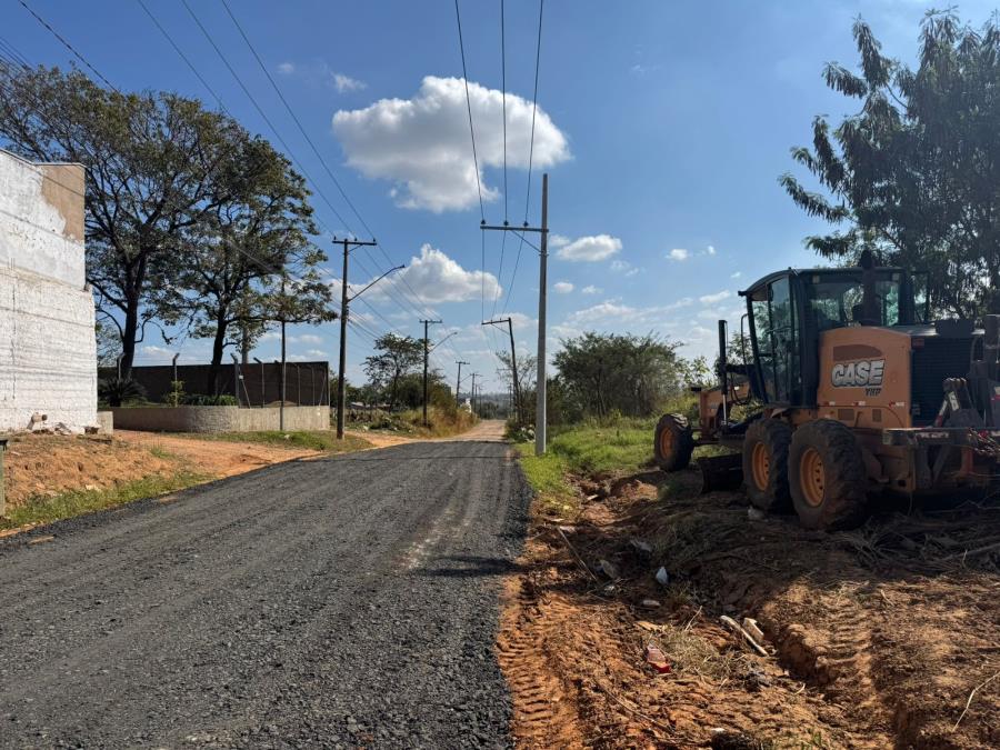 Nova Odessa inicia recuperação de estradas rurais com raspas de asfalto doadas pela AutoBAn