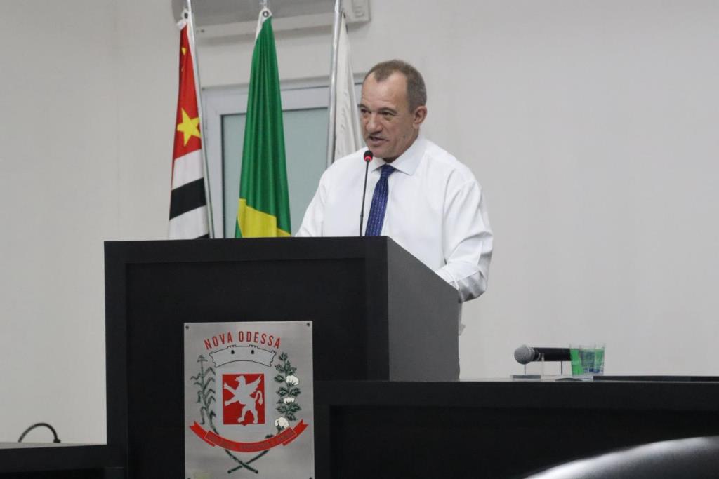 Prefeito Leitinho participou de sessão solene na Câmara que homenageou secretário de Desenvolvimento de Nova Odessa e presidente da Coden