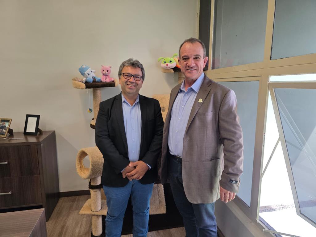 Prefeito Leitinho anuncia Luiz Miguel Garcia como novo secretário de Educação de Nova Odessa