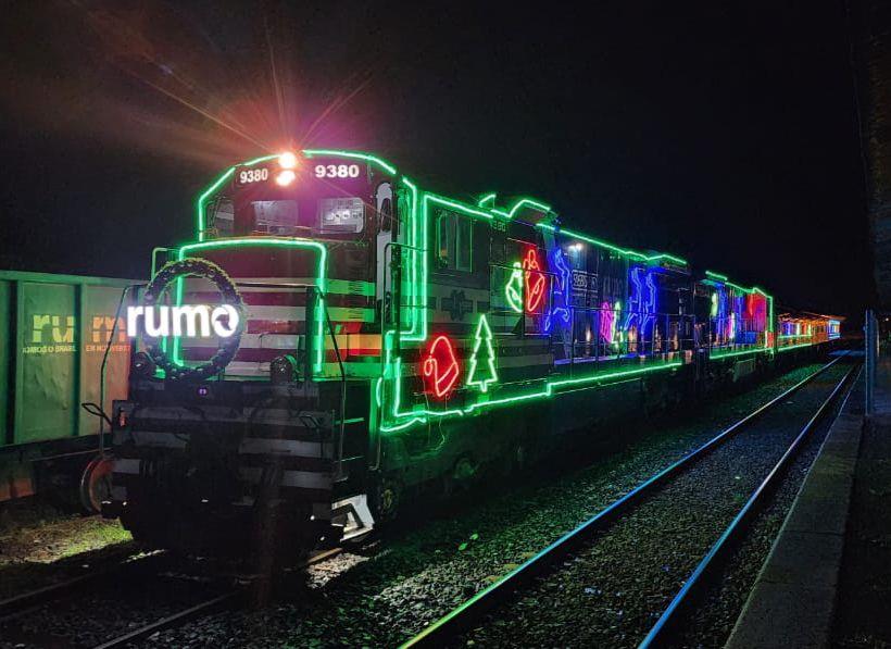 Trem Iluminado "Rumo ao Natal" passa por Nova Odessa nesta terça-feira (16/12)