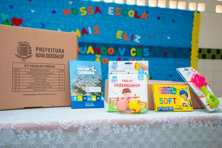 Prefeitura de Nova Odessa prossegue com cronograma de entrega de kits de material escolar nas creches