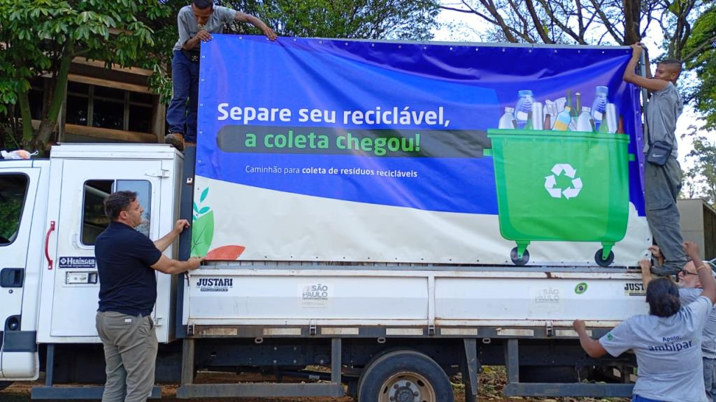 Nova Odessa realiza 1º Drive Thru Ambiental para incentivar coleta seletiva e descarte consciente