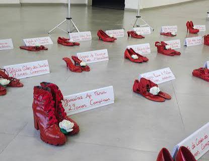 Nova Odessa recebe exposição “Sapatos Vermelhos” para conscientizar sobre violência contra a mulher
