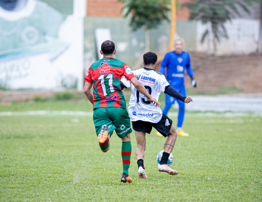 1ª Divisão do Campeonato de Futebol Amador de Nova Odessa disputa semifinal no Campo do Progresso neste sábado (29/11)