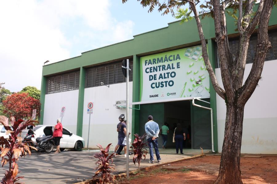 Com reforma em andamento, Farmácias Central e de Alto Custo têm funcionamento alterado