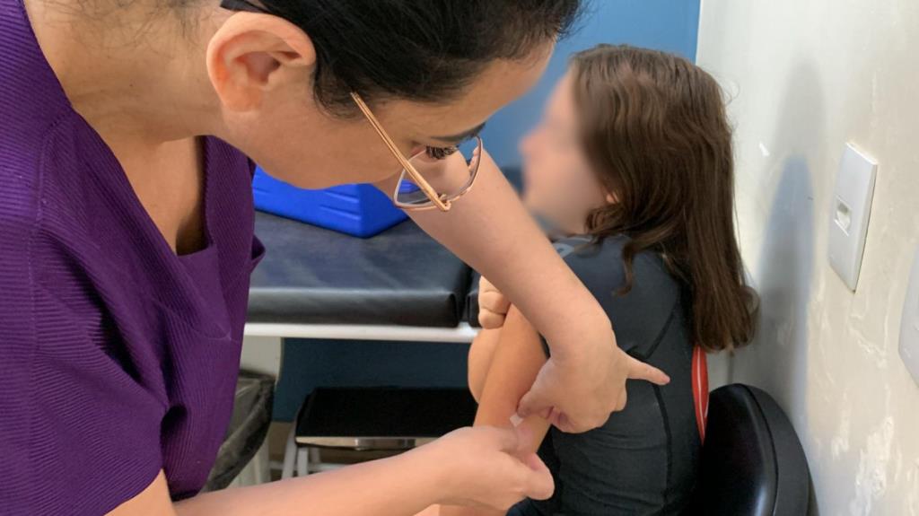 Nova Odessa aplica 72 doses em primeiro mutirão de vacinação nas escolas; segunda ação ocorre neste sábado (30/05)