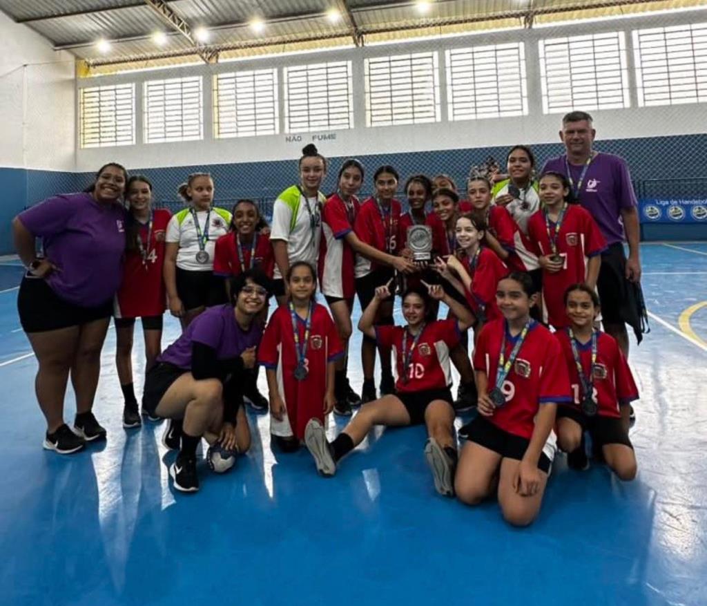 Handebol Feminino de Nova Odessa conquista vice no Mirim e 3º lugar na Série Prata do Infantil