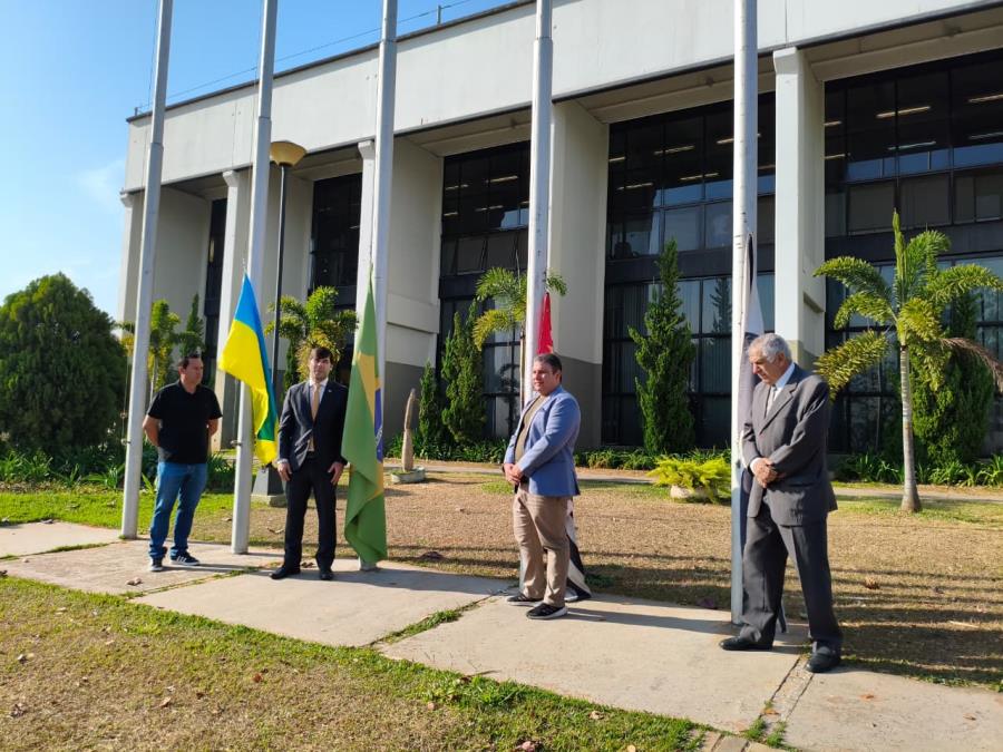 Cerimônia de hasteamento de bandeiras fortalece laços de Nova Odessa com a cidade de Odesa na Ucrânia