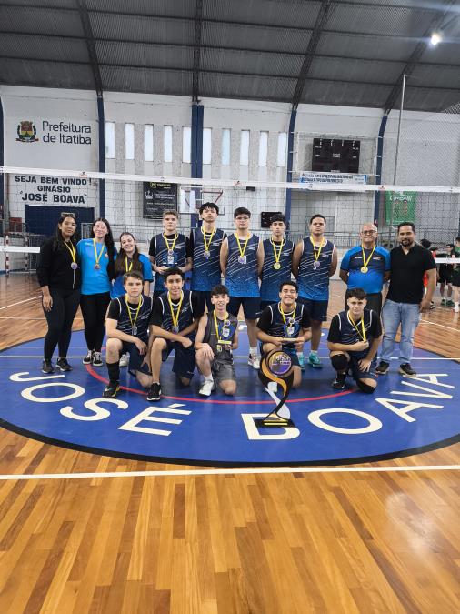 Vôlei de Nova Odessa se destaca em campeonato e conquista ouro e bronze na Copa Itatiba Regional
