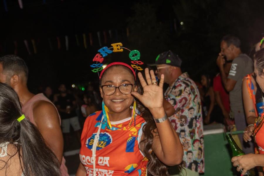 Bloco "Prefeitura na Folia" anima abertura do Carnaval de Sanzé