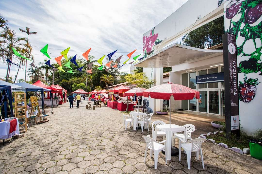 Neste sábado (4), Balneário de Atibaia recebe a 1º feira de Arte, Artesanato e Gastronomia do ano