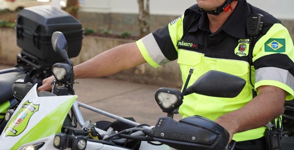 Prefeitura entrega uniformes completos e motocicletas aos agentes de trânsito e consolida maior valorização da categoria em quase uma década