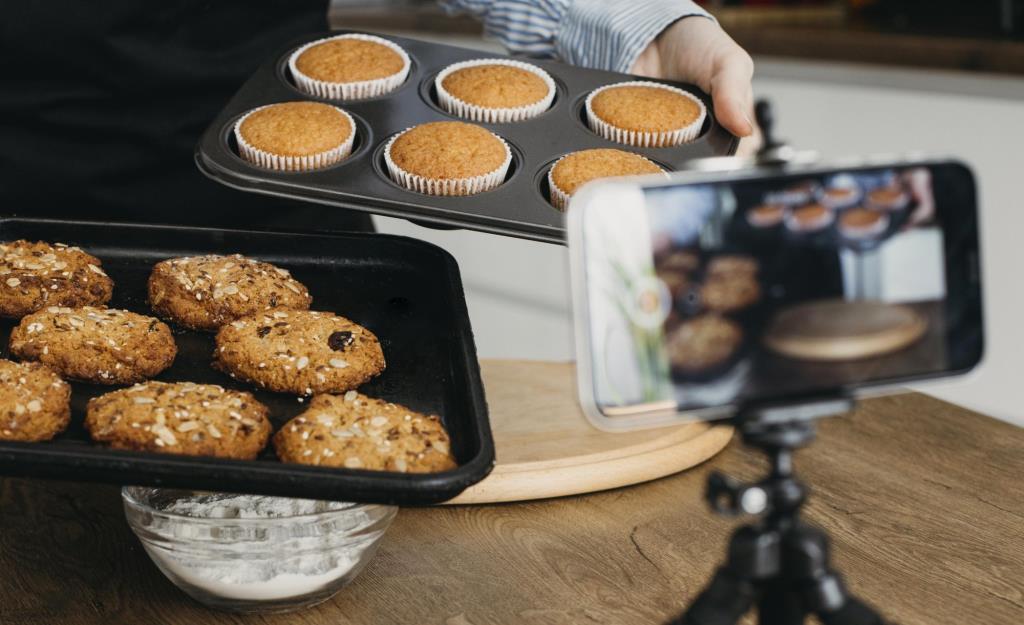 Curso em Atibaia orienta empreendedores sobre produção de fotos e vídeos para negócios nas redes sociais