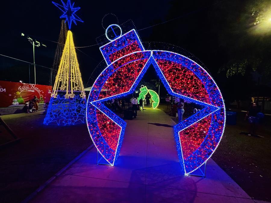 Complexo Santa Clara brilha com a magia do Natal e a chegada do Papai Noel