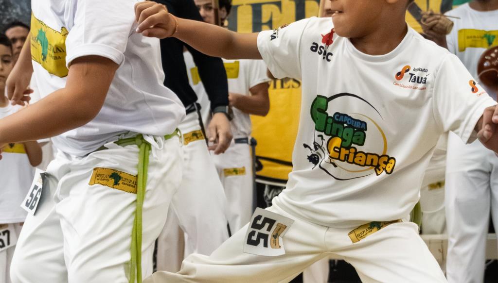 Campeonato de capoeira "Ginga Criança" fortalece esporte e integração comunitária em Atibaia