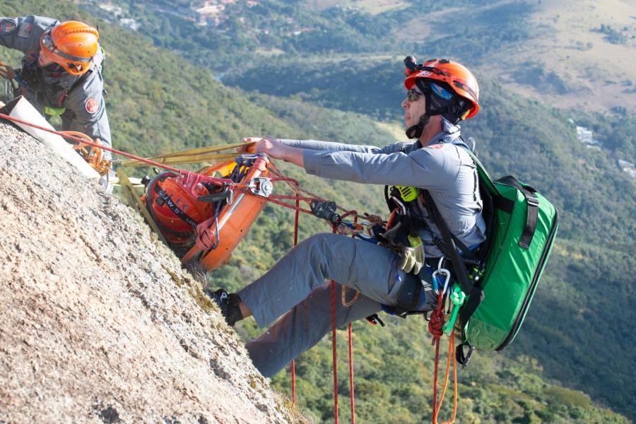 Rope Days movimentou Atibaia com simulações de salvamentos em altura