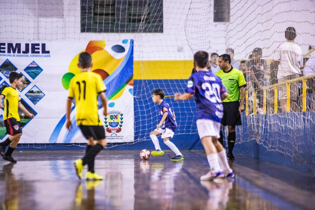 Seletiva para compor as equipes masculinas de Futsal de Atibaia acontece na próxima semana