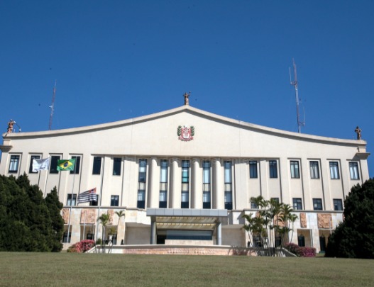 Comitiva de Atibaia apresenta demandas do município no Palácio dos Bandeirantes