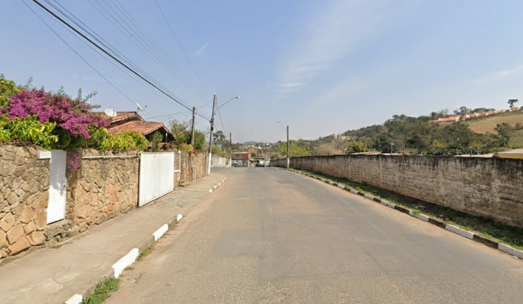 SAAE inicia implantação de rede coletora de esgoto na Rua Salvador Hernandez