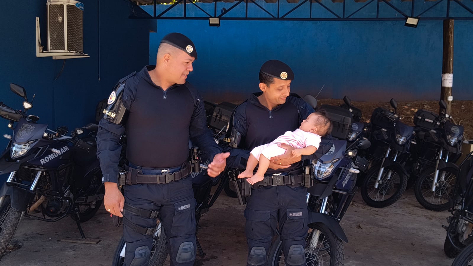 Guardas Municipais de Atibaia agem rápido e salvam bebê de engasgamento