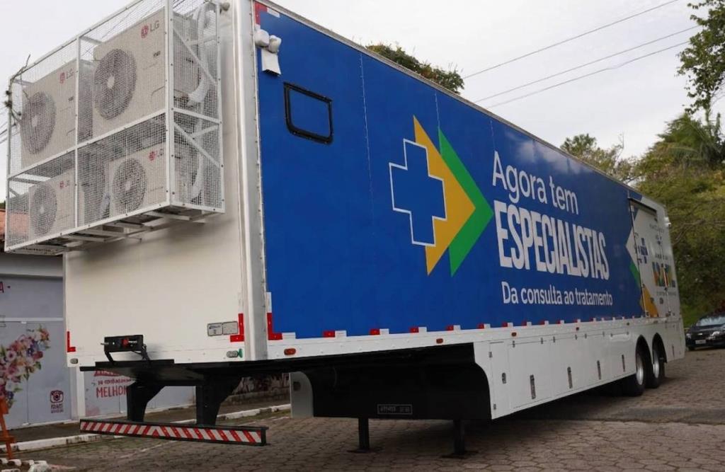 Carreta de Tomografia tem lançamento oficial em Atibaia com presença do ministro da Saúde em exercício