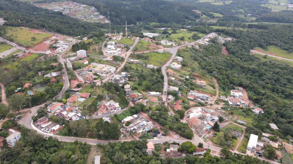 Prefeitura avança com obras de macrodrenagem e pavimentação no bairro Belvedere