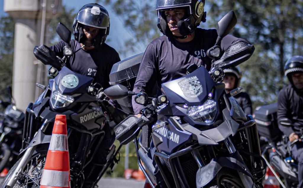 GCM de Atibaia participa de curso de motopatrulhamento em Cajamar