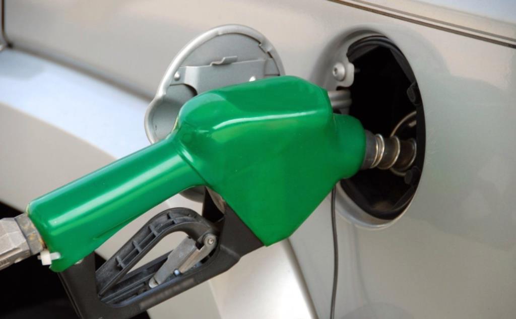 Procon de Atibaia realiza monitoramento de preços de combustíveis no município