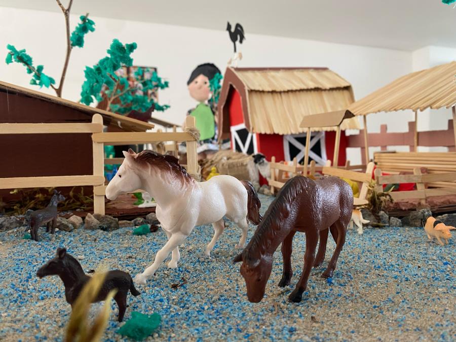 Cine Itá recebe exposição literária da APAE “As aventuras da Vovó Maúcha”