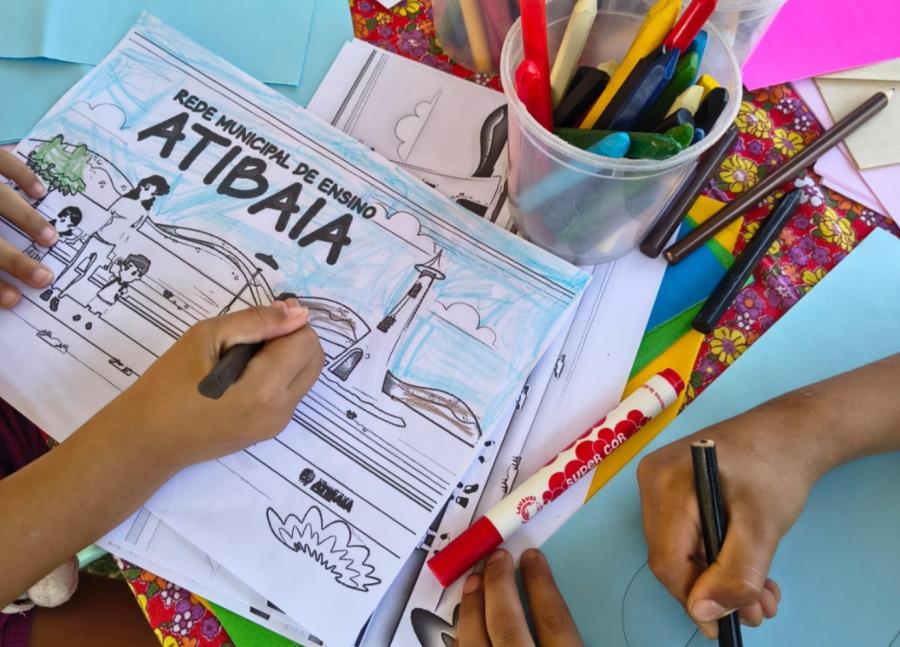 Mais de duas mil pessoas participam do Domingo Livre no bairro do Portão