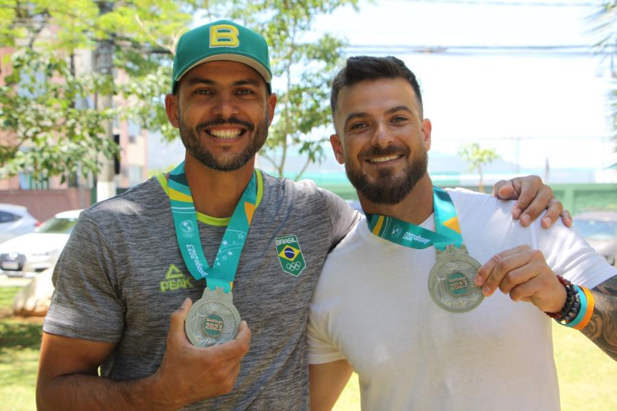 Atletas de Atibaia brilham nos Jogos Pan-Americanos e conquistam prata no Beisebol