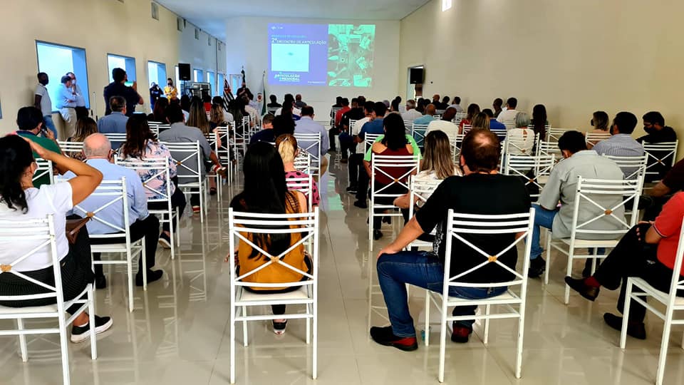 Taquaritinga sedia 2.° Encontro de Articulação da Regional do Sebrae