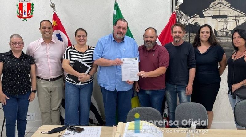 Prefeito recebe representantes do Sindicato dos Servidores Municipais