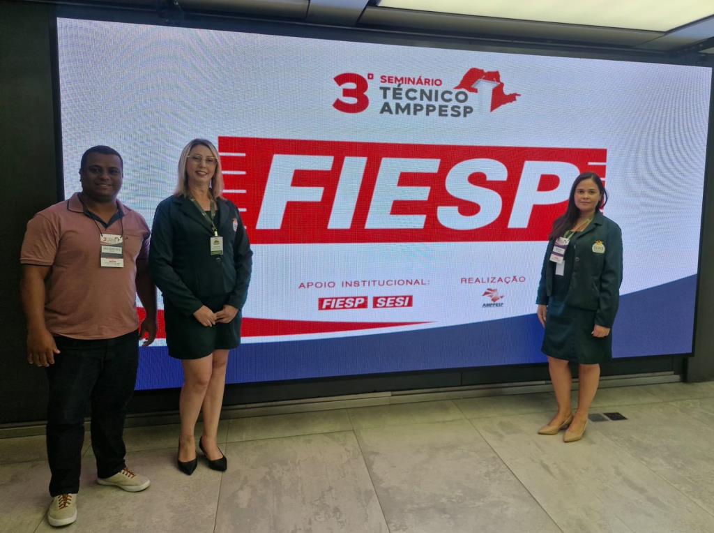 Pirassununga participa de seminário sobre gestão pública