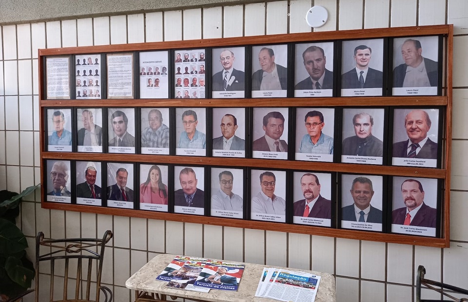 Galeria de Prefeitos no prédio da Prefeitura Municipal