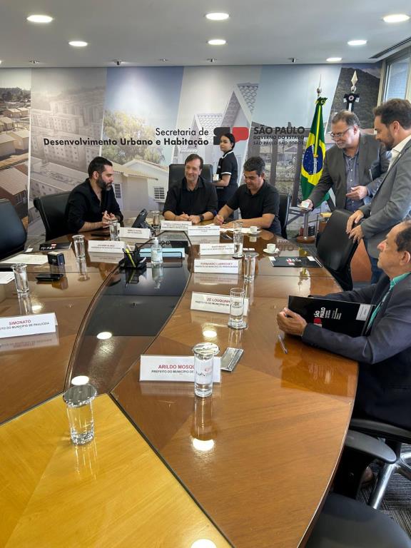 Pirassununga adere ao Programa Bairro Paulista