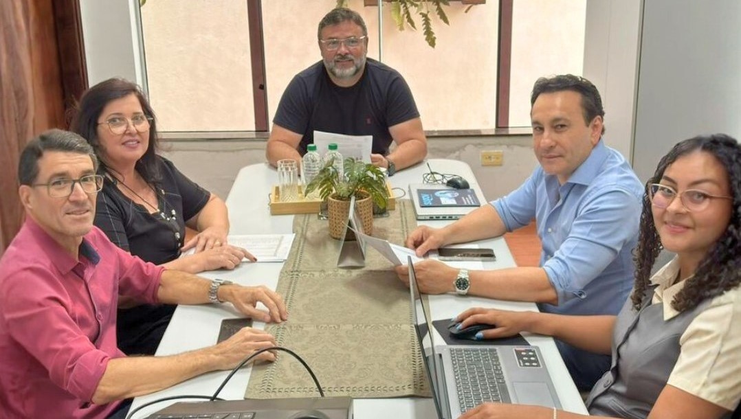 Prefeitura de Santa Adélia avança na estruturação do Plano de Carreira dos servidores públicos