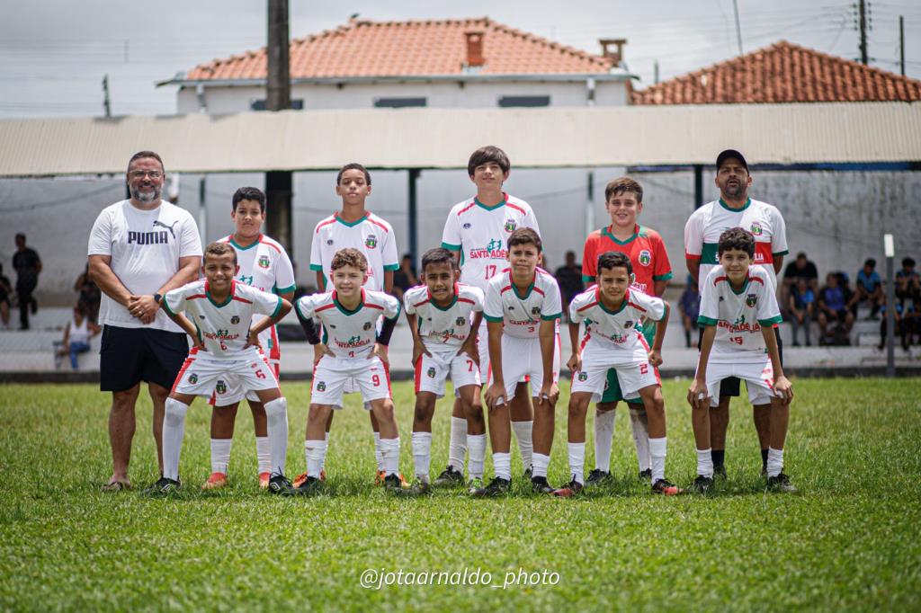 Escolinha de Futebol de Campo encerra o ano com excelente desempenho na Copa Starkids