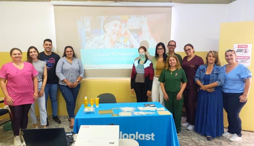 Enfermeiros da Atenção Básica participam de capacitação sobre técnicas de curativo