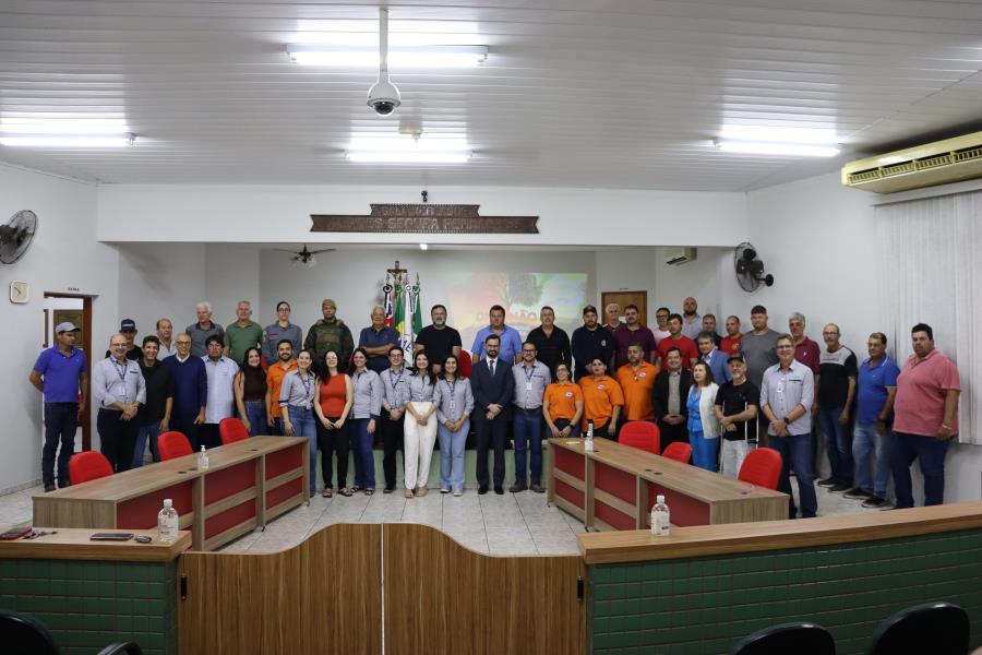 Workshop reforça ações de prevenção a incêndios rurais em Santa Adélia