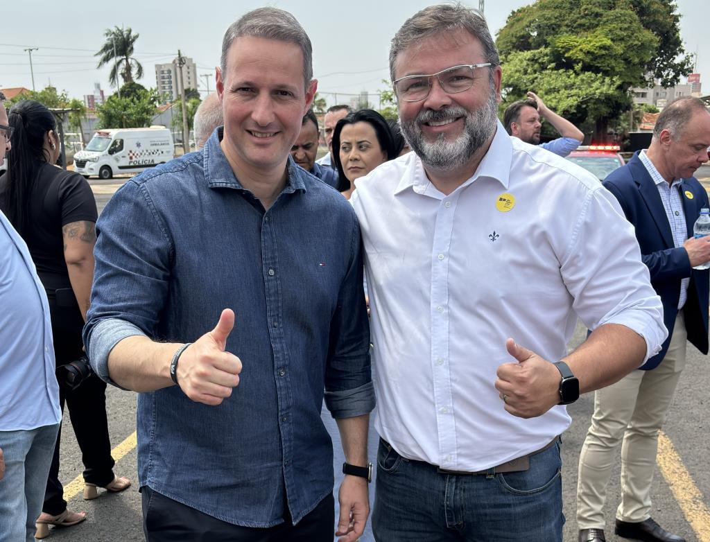 Santa Adélia recebe nova viatura para a Polícia Militar