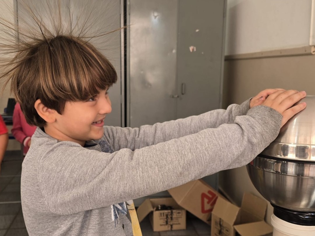 Sucesso Total na Feira de Ciências, Robótica e Tecnologia da EMEF Iracema Marchezini