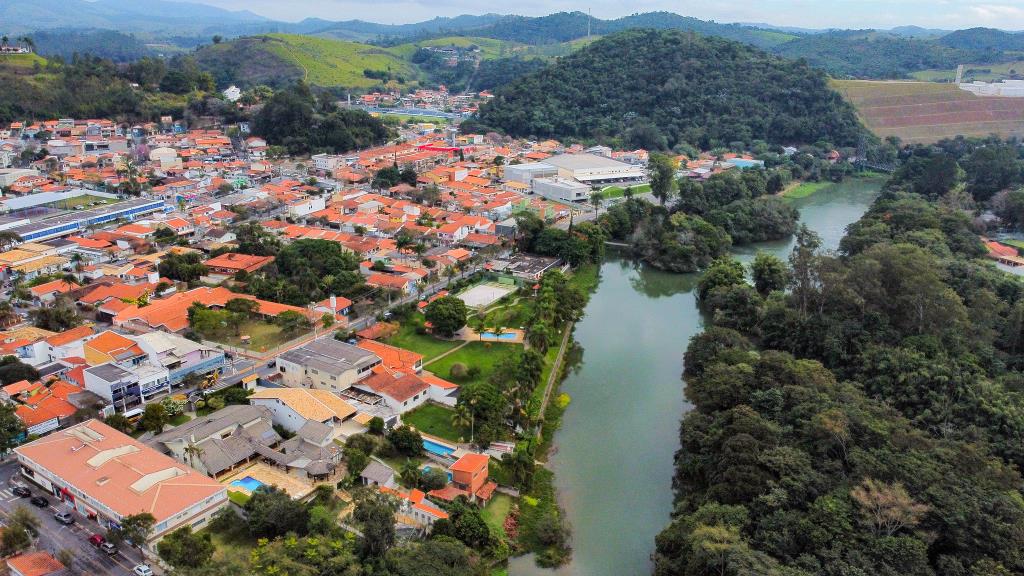 Prefeitura de Guararema divulga o que abre e o que fecha no feriado de Corpus Christi