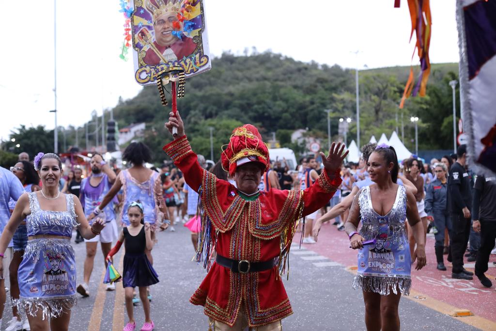 Carnaval de Guararema reúne blocos e matinês até terça-feira (17)