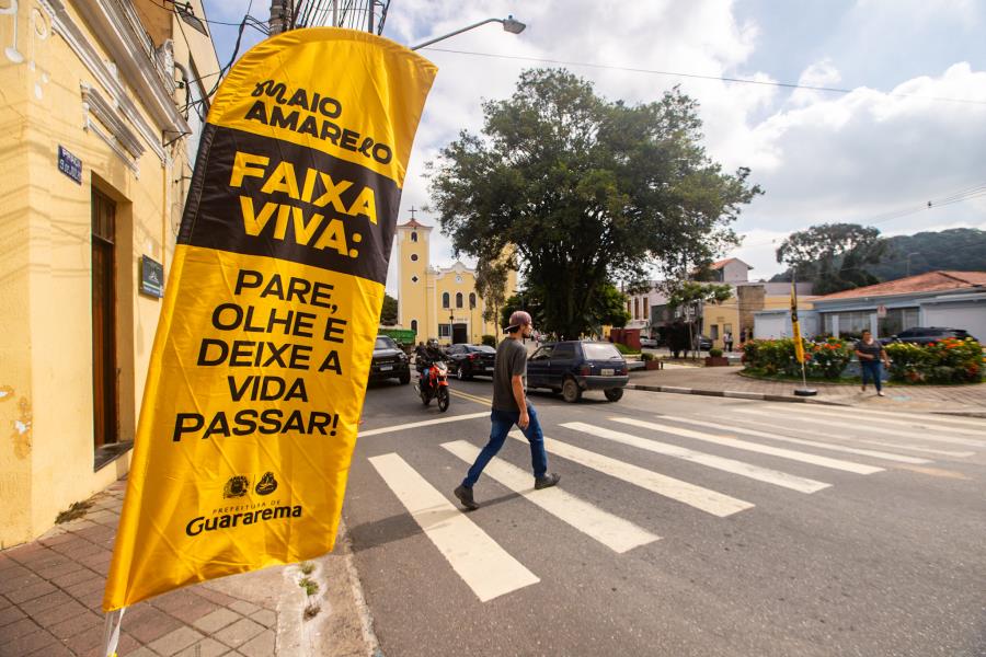 Com o tema “Faixa Viva: Pare, olhe e deixe a vida passar”, Prefeitura de Guararema realiza campanha Maio Amarelo 2025