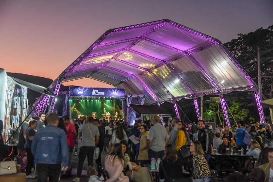 Guararema Jazz & Blues Festival começa nesta quinta-feira (19) com música, gastronomia e experiências culturais únicas
