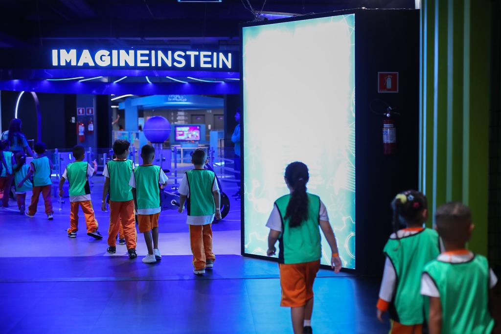 Rede Municipal de Ensino de Guararema retoma atividades do Programa Visitando Museus